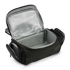 Briggs & Riley - Executive Toiletry Kit